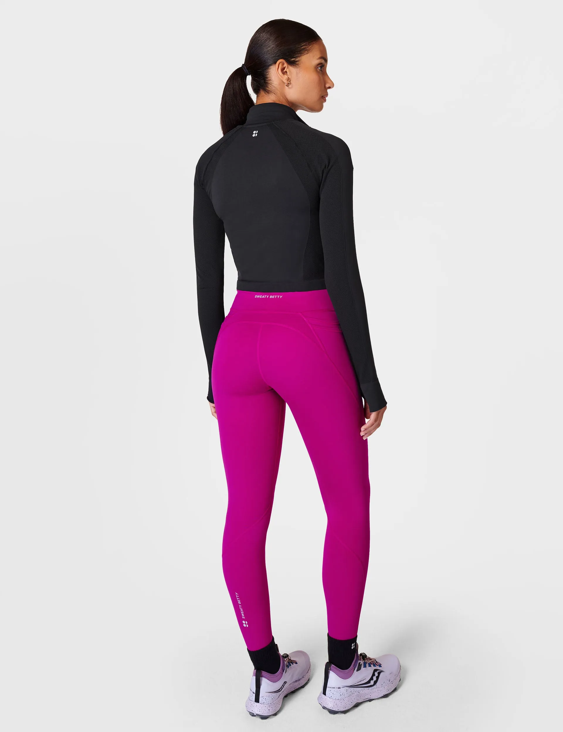 Athlete Crop Seamless Gym Zip Up - Black
