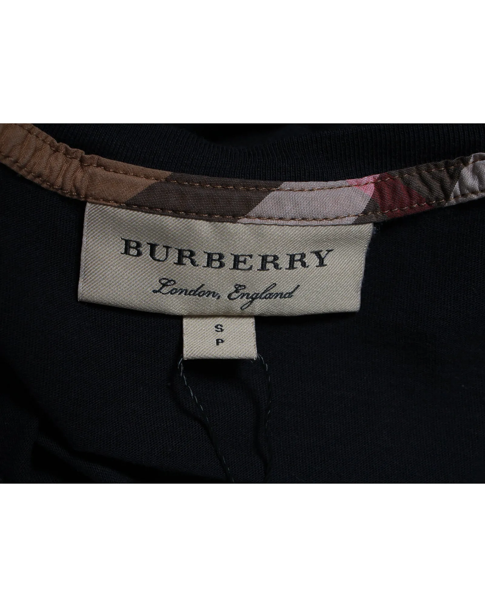 Burberry Logo T-shirt in Black Cotton