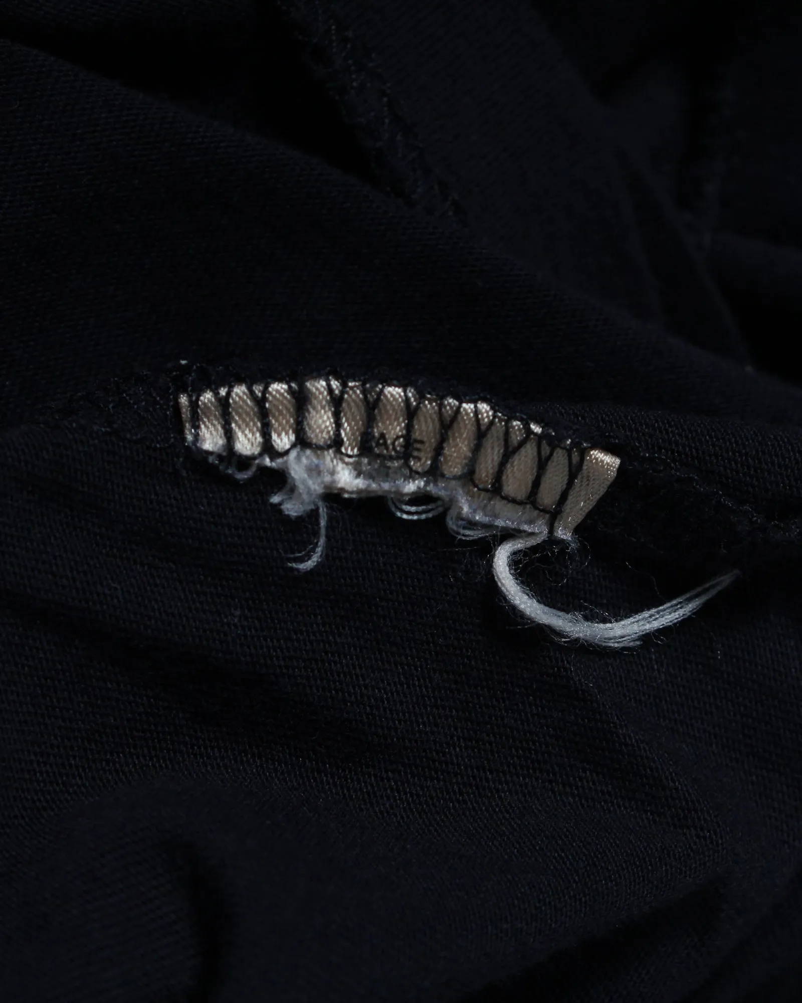 Burberry Logo T-shirt in Black Cotton