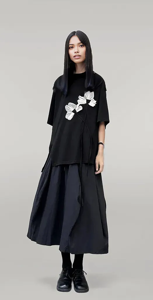 Casual Minimal Goth Flower T-shirt
