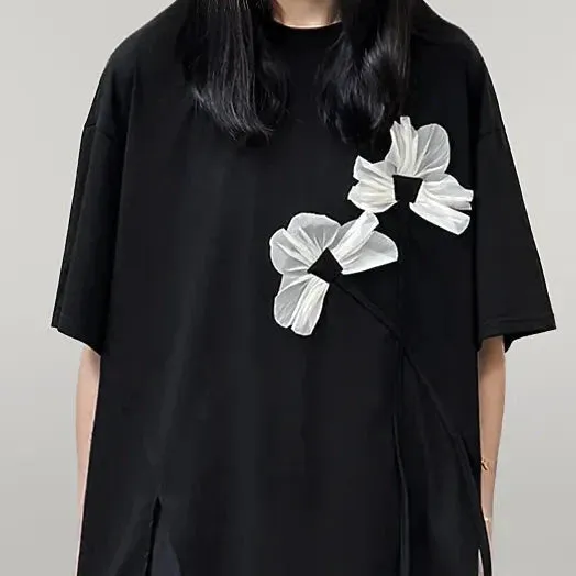 Casual Minimal Goth Flower T-shirt