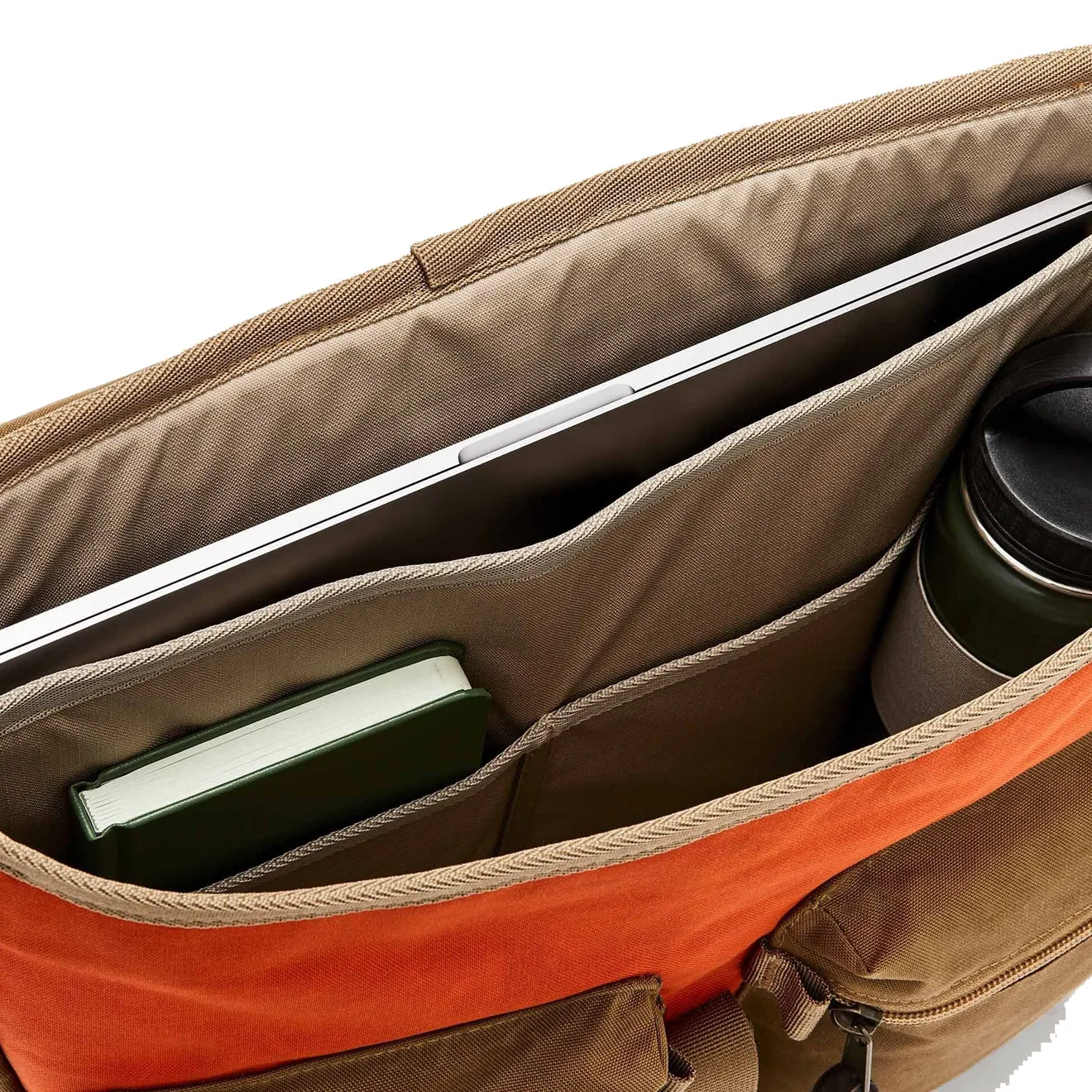 Filson Surveyor Messenger Bag Dark Tan / Flame Clothing Filson