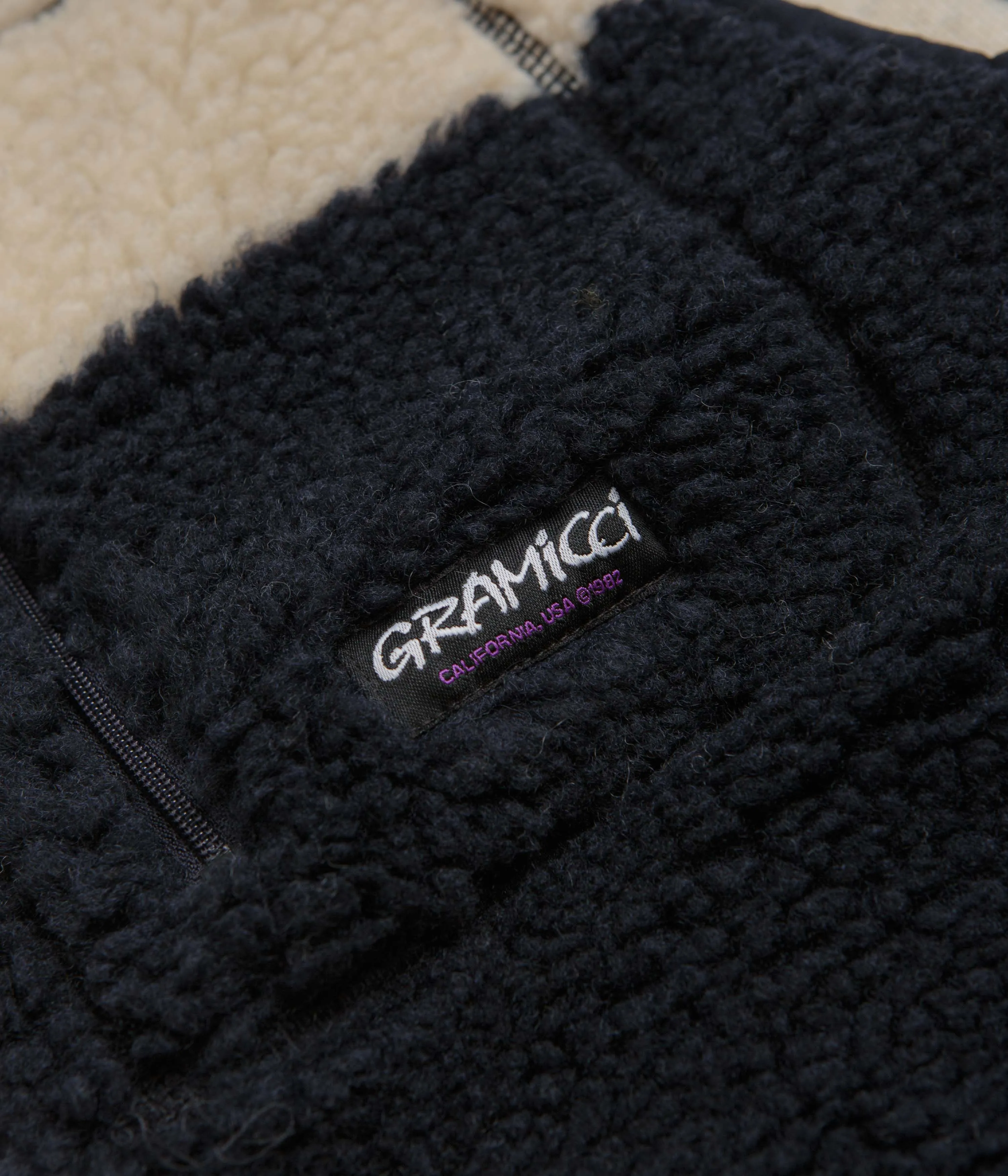 Gramicci Checkered Sherpa Vest - Natural / Navy Check Gramicci