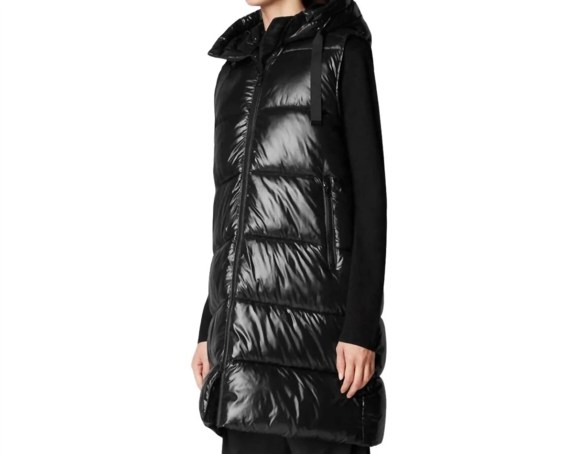 Iria Long Hooded Puffer Vest In Black