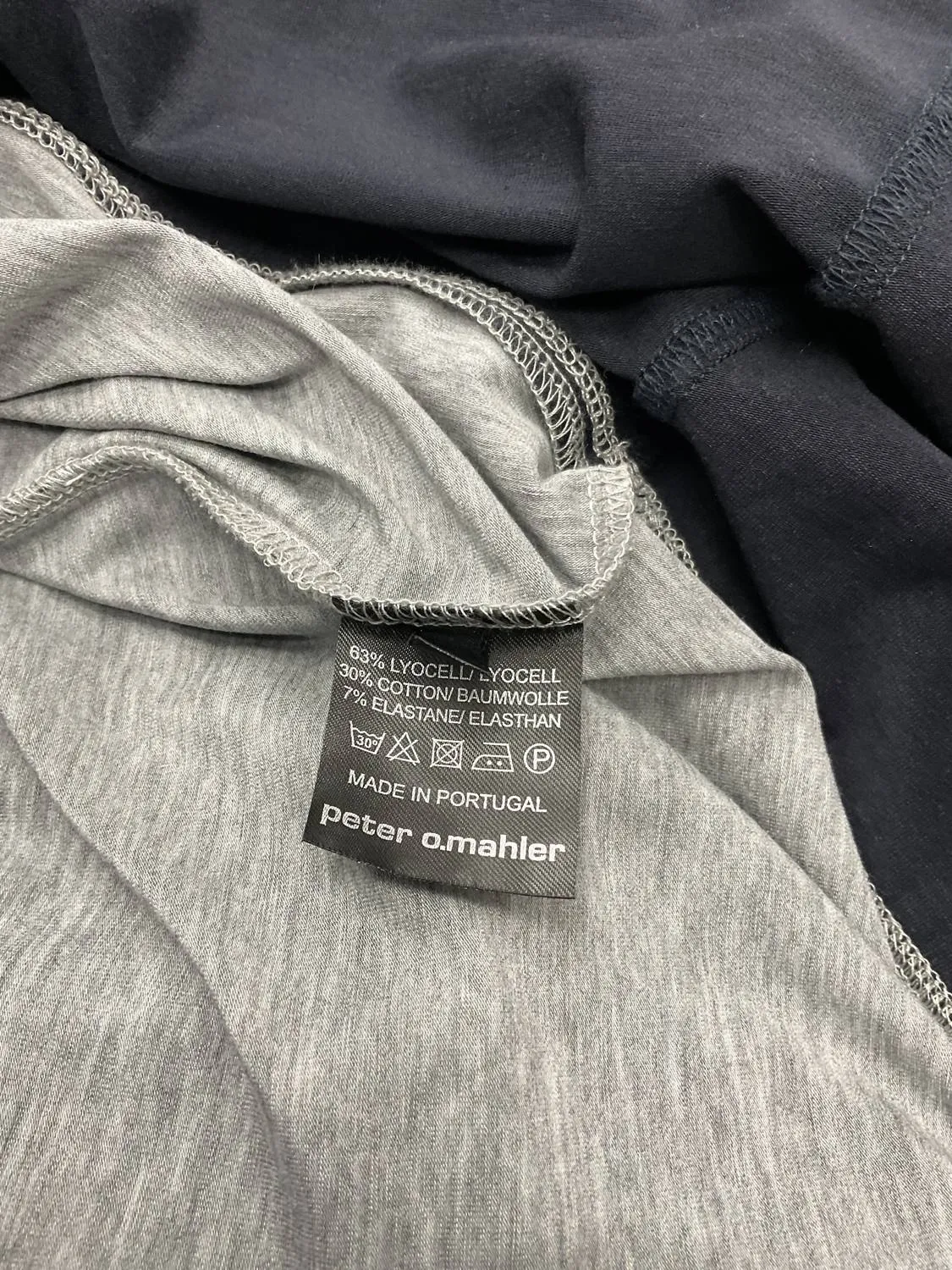 Long Sleeve T-Shirt In Grey/navy