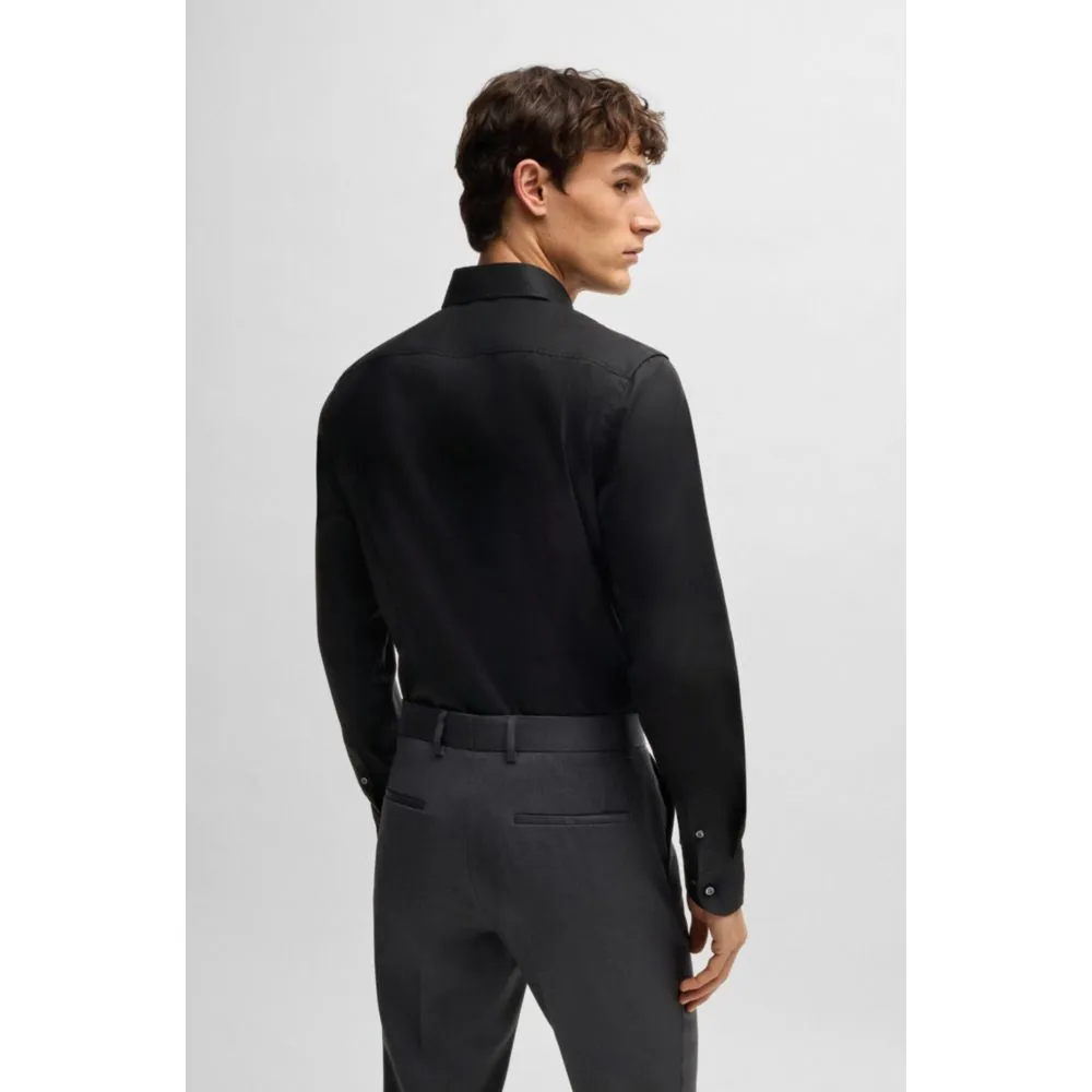 Slim-fit shirt in easy-iron cotton poplin