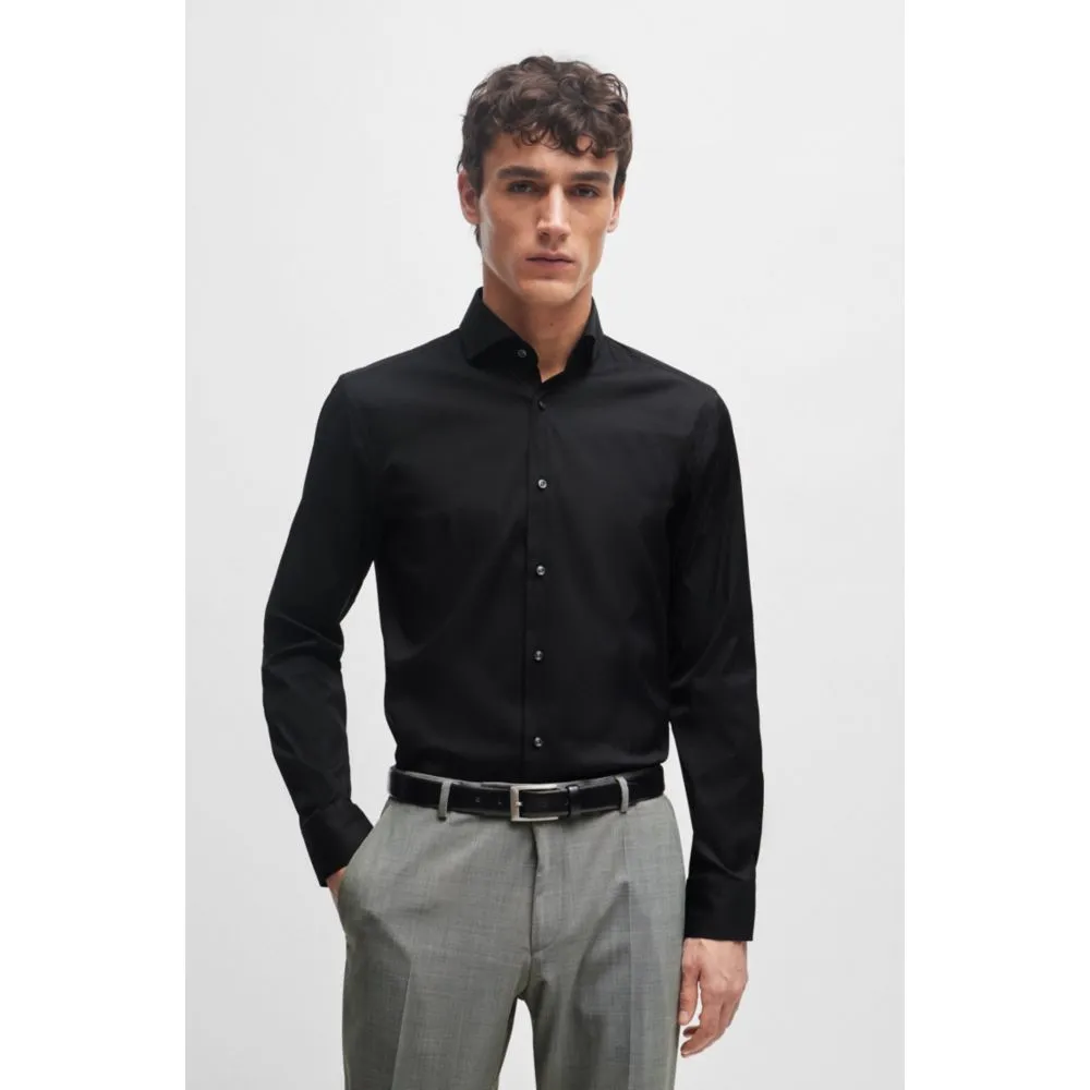 Slim-fit shirt in easy-iron poplin