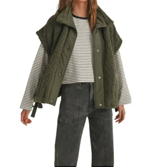 Teddy Vest In Olive